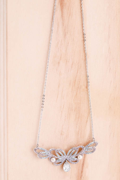 

SWAROVSKI Escape Medium Rhodium Plated Necklace
