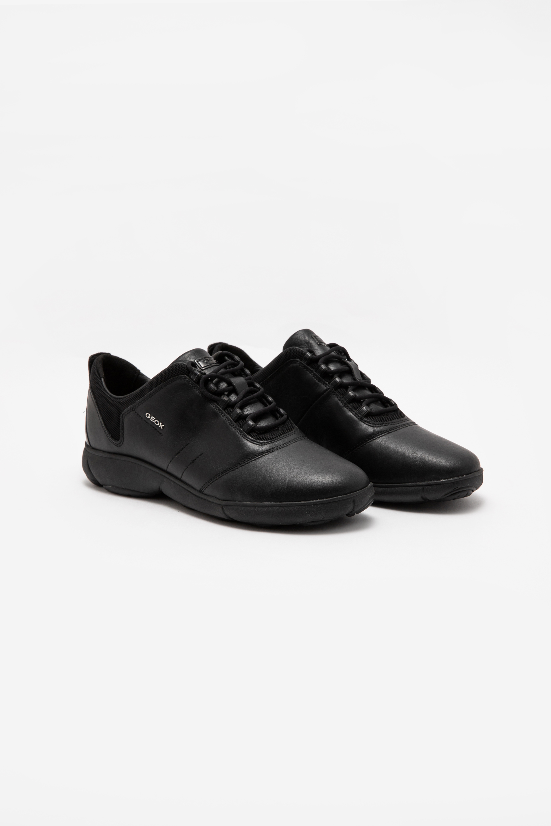 

Geox Nebula Leather Sneakers
