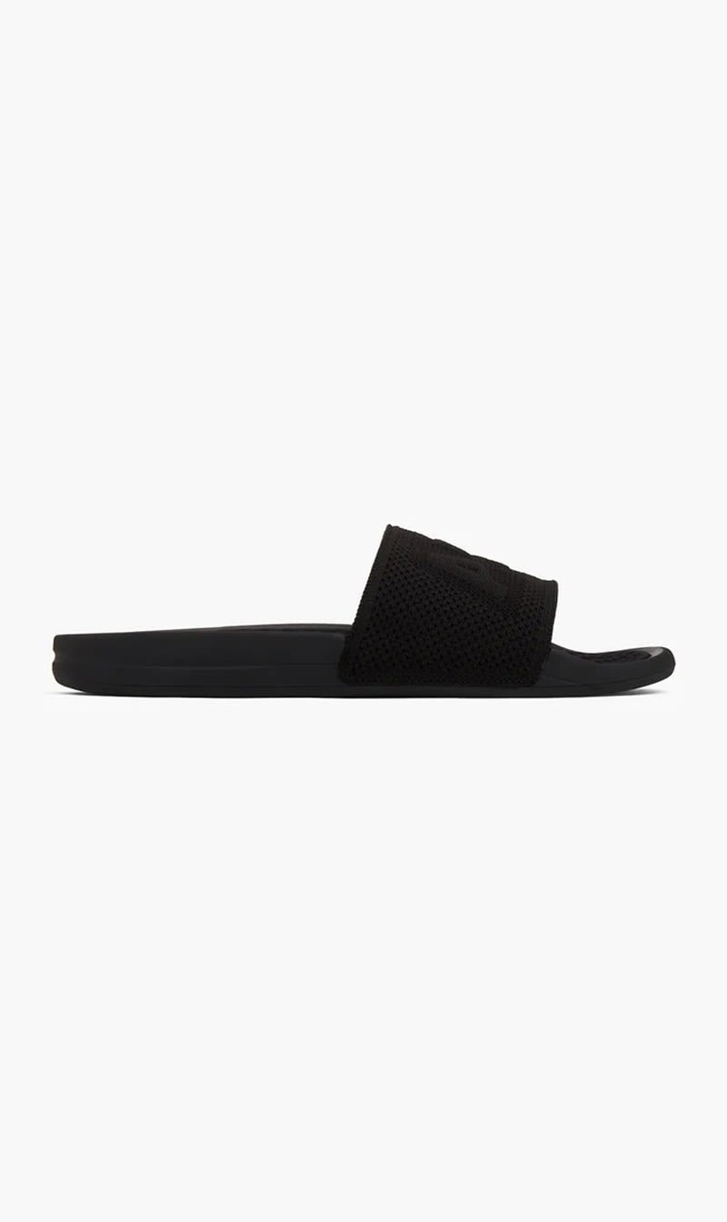 

Athletic Propulsion Labs Black Big Logo Techloom Slides for Men | The Deal Outlet