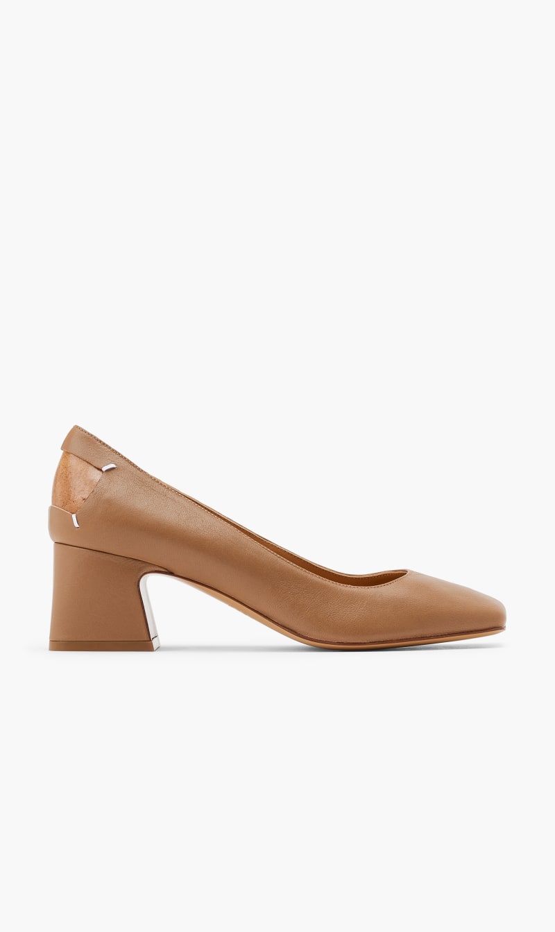 

Closed Toe Stitch Pumps, Beige