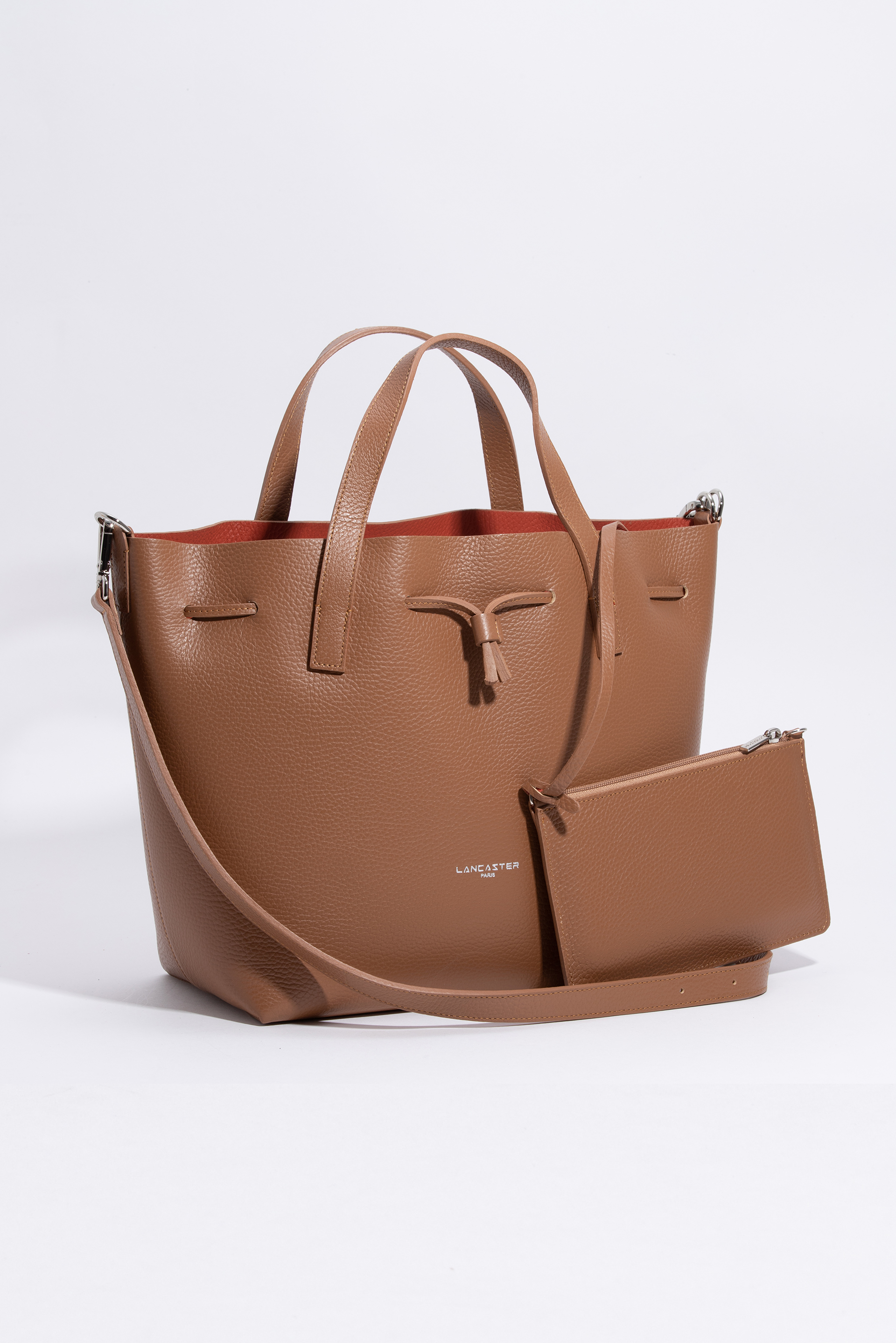 

Lancaster Pur & Element Foulonne Medium Camel Hobo