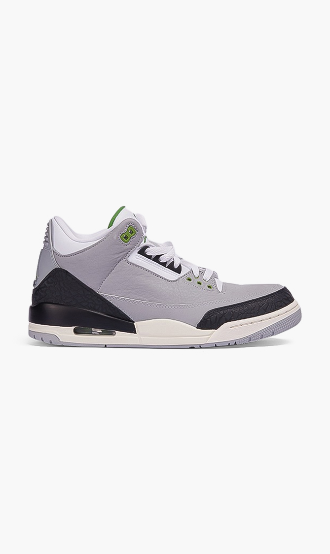 

NIKE Air Jordan 3 Retro Sneakers