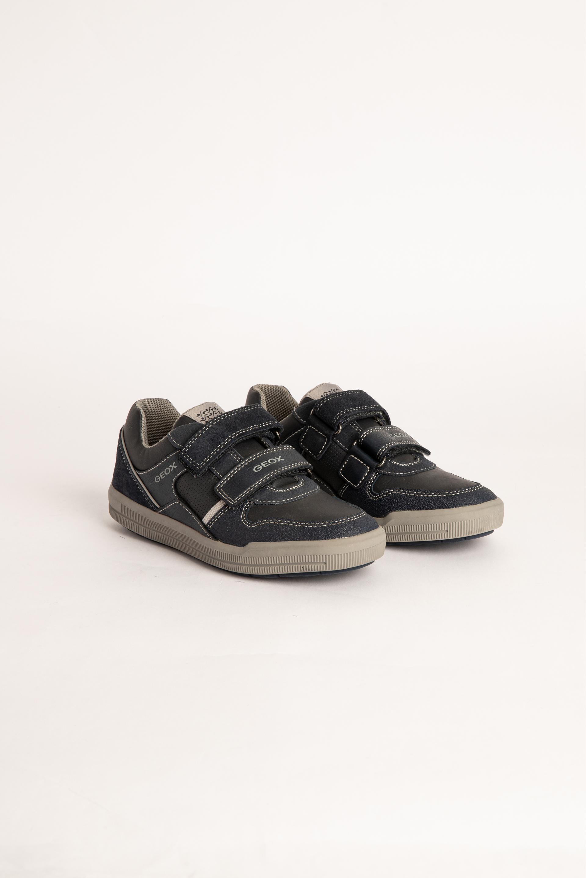 

Geox Arzach Velcro Strap Sneakers