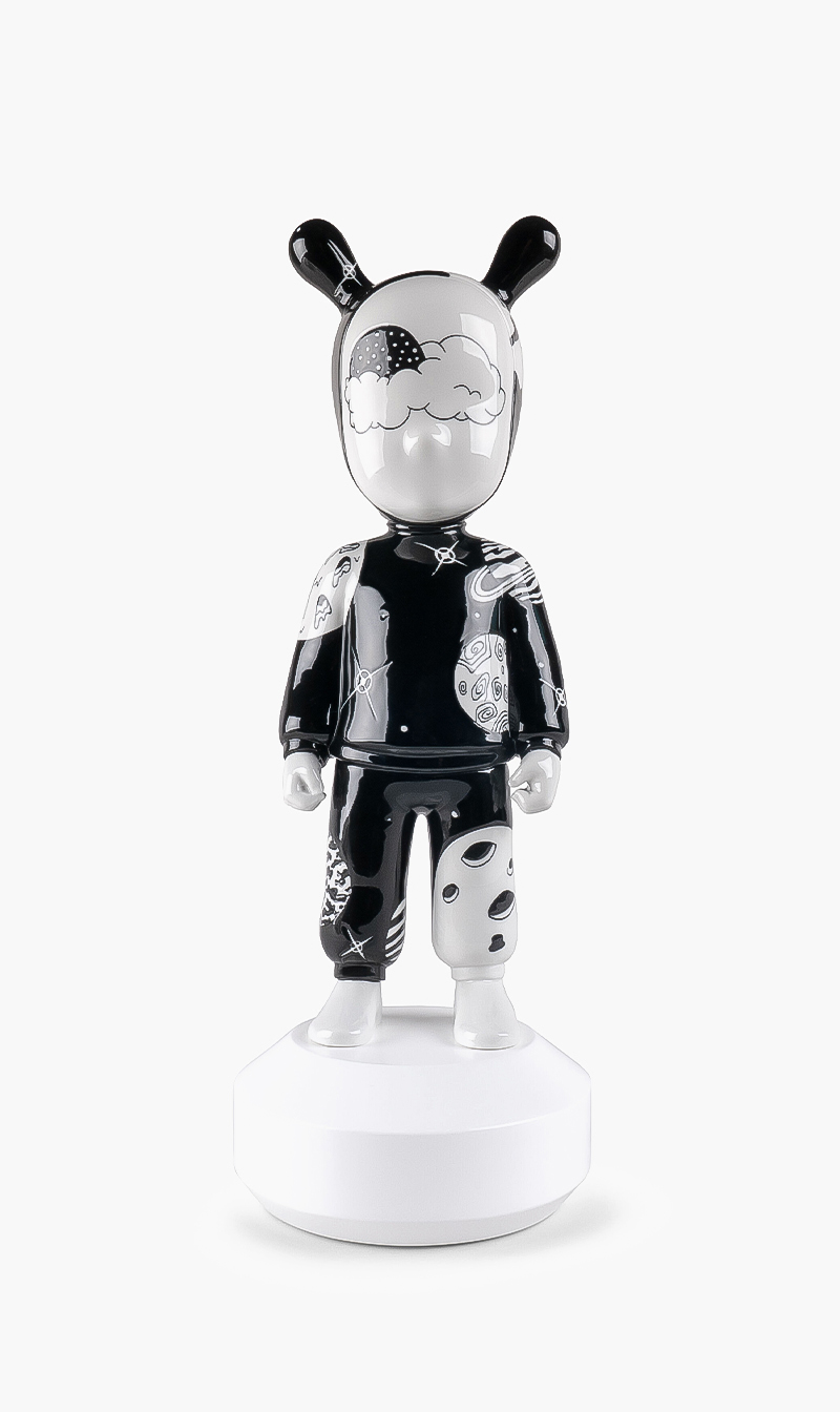 

LLADRO The Guest By Henn Kim