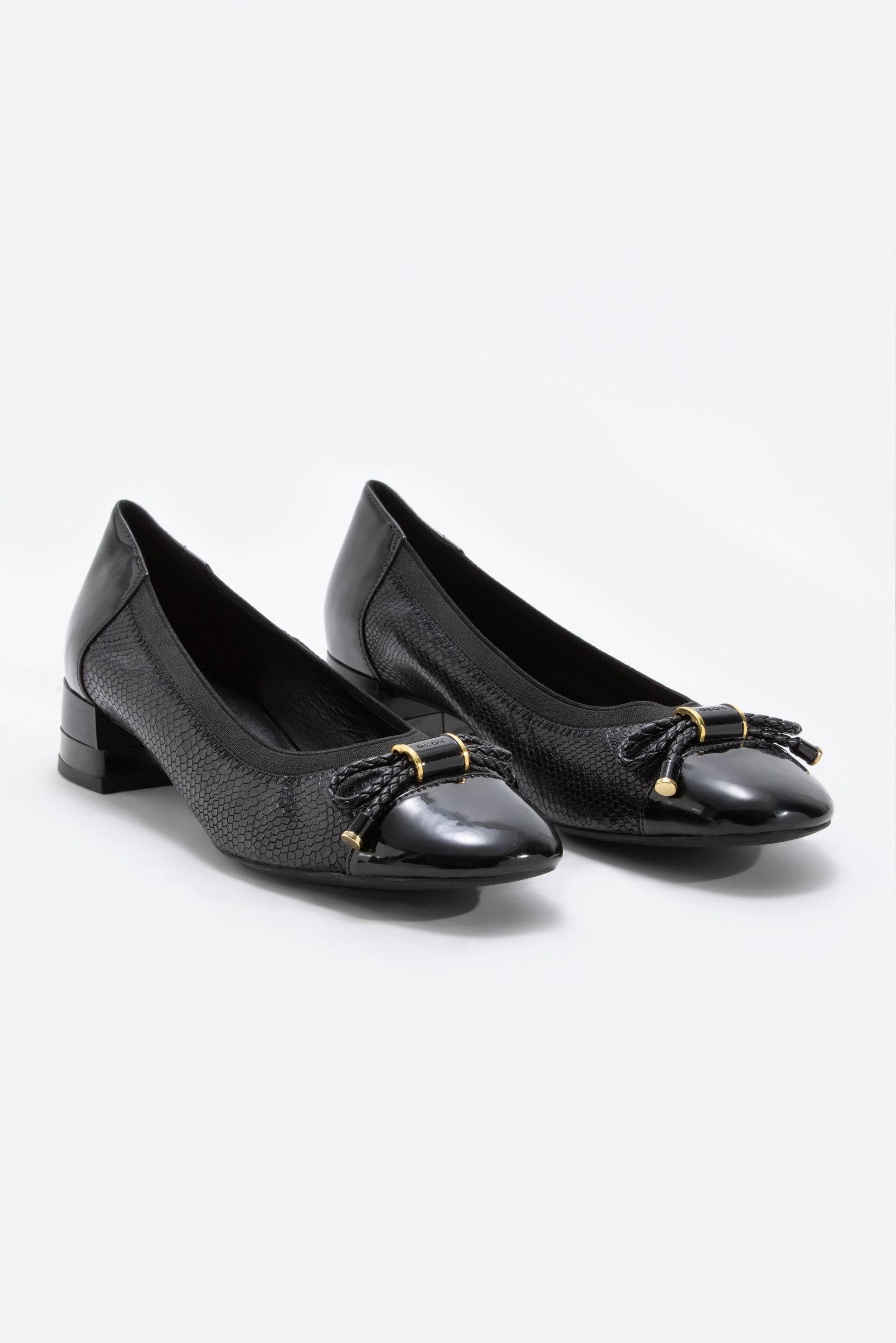 

Geox Chloo Leather Pumps
