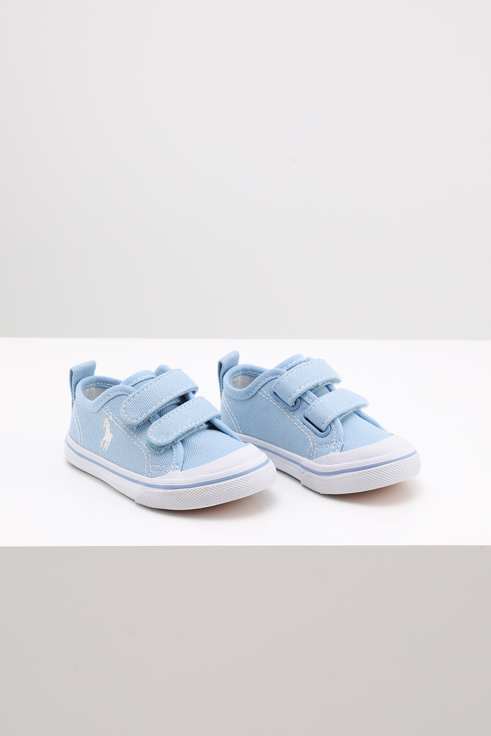 

POLO RALPH LAUREN Karlen Ez Canvas Sneakers