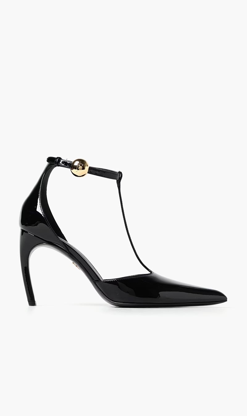 

Salvatore Ferragamo Black Odette 85 for Women | The Deal Outlet