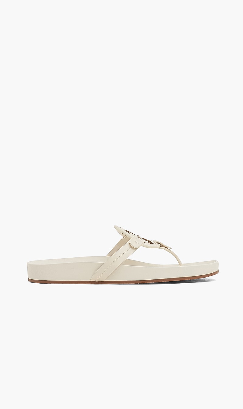 

![cdata[miller Cloud Sandals]]