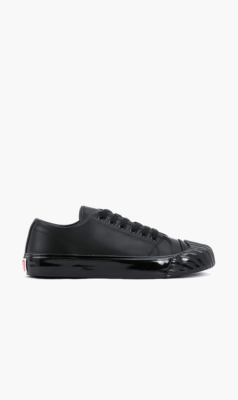 

School Low Top Sneakers, Black