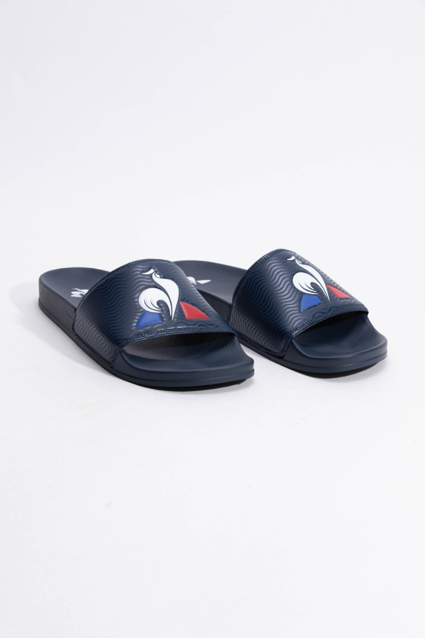 

LE COQ SPORTIF Logo Slide