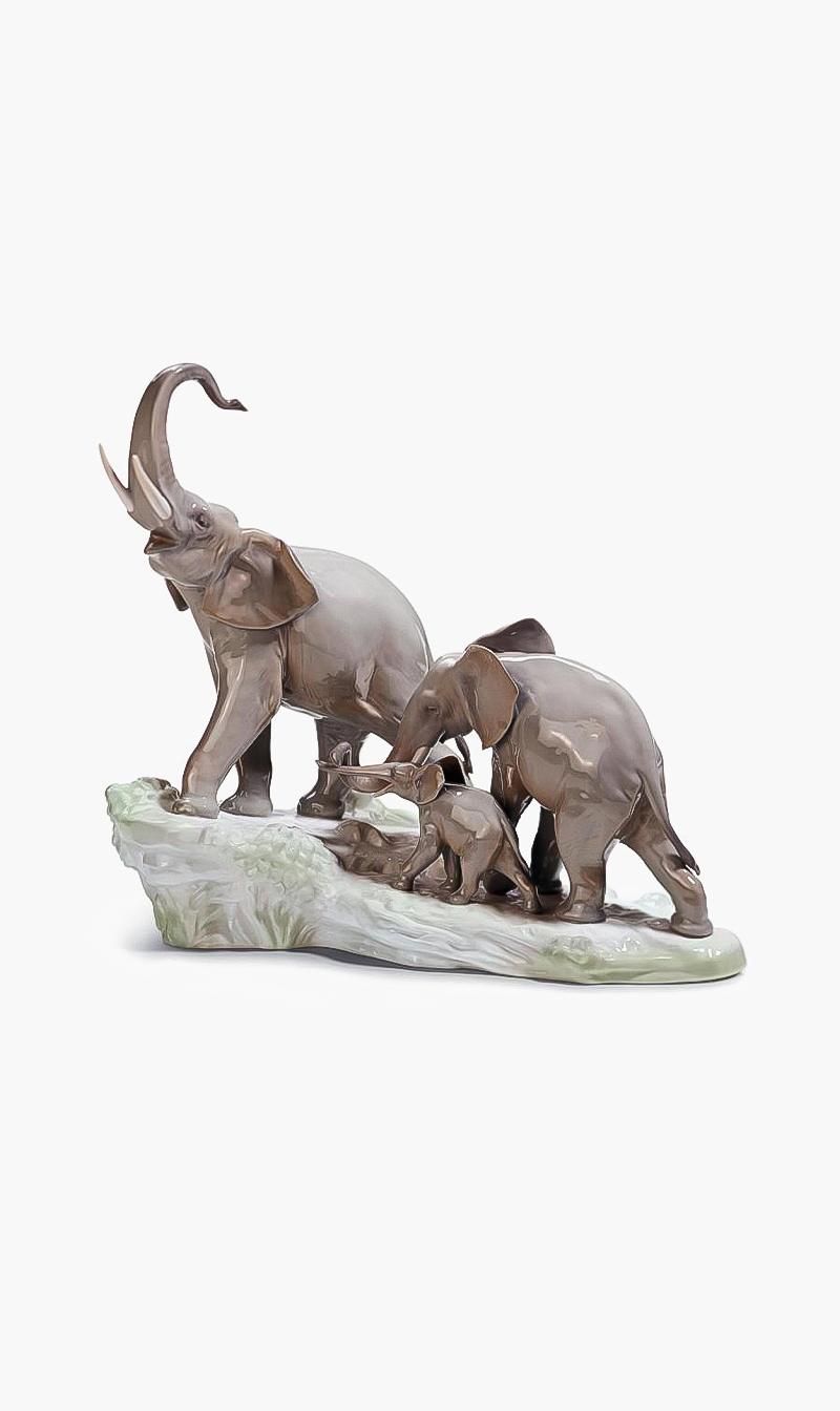 

Lladro Generic Elephants Walking Figurine