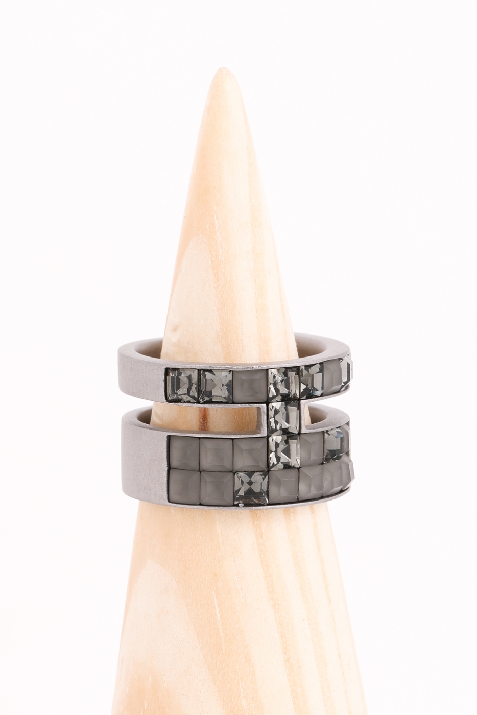 

SWAROVSKI Viktor & Rolf Frozen Silver Wide Ring, 52mm