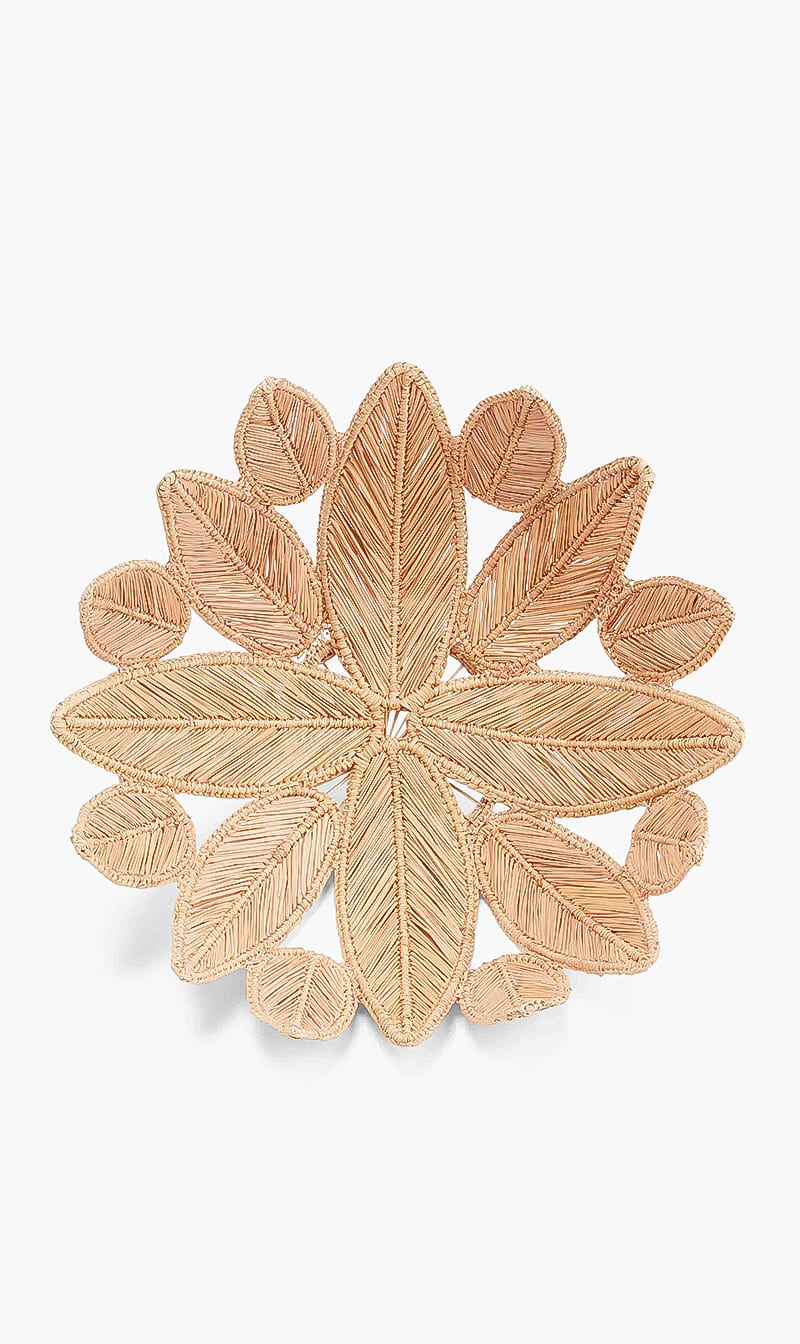 

Artesanias del atlantico stromanthe straw centerpiece - large | the deal outlet, Pink