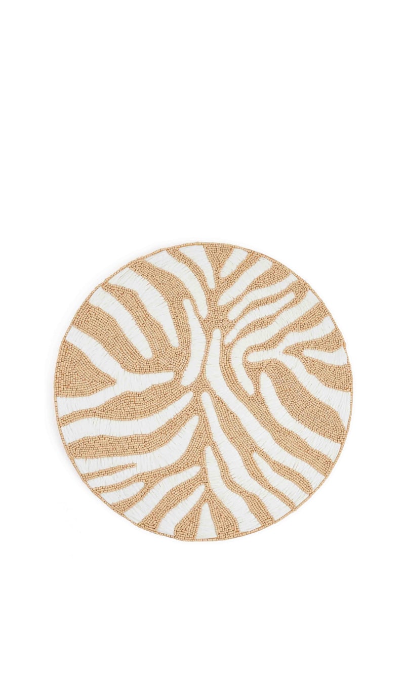 

Kim Seybert White Serengeti Placemat In White & Natural | The Deal Outlet