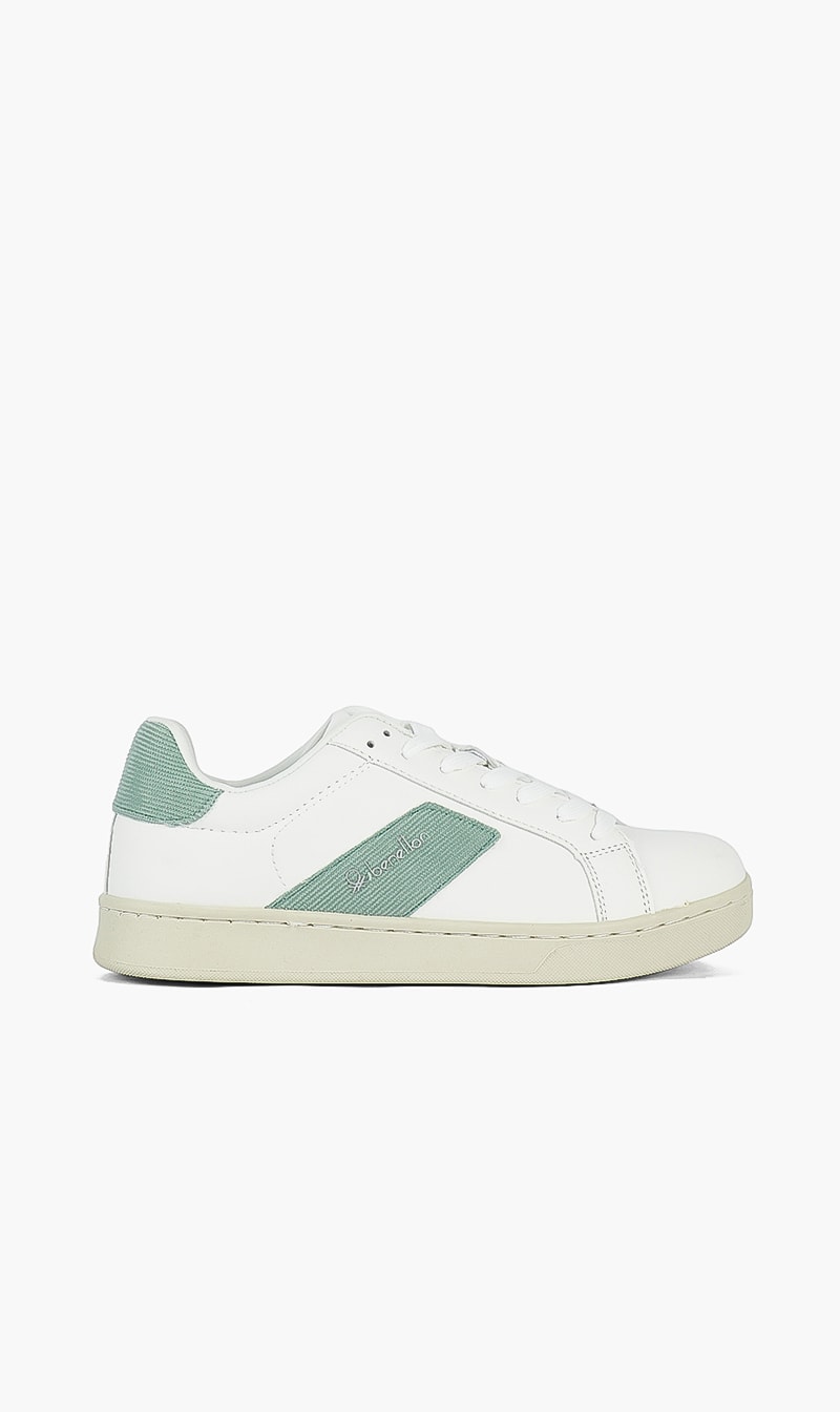 

Walk 2.0 Sneakers, White