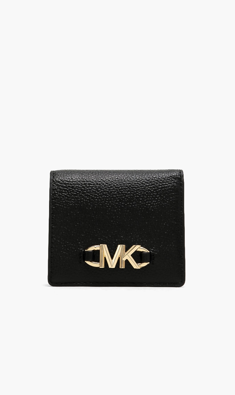 

Michael Kors Pebbled Leather Wallet