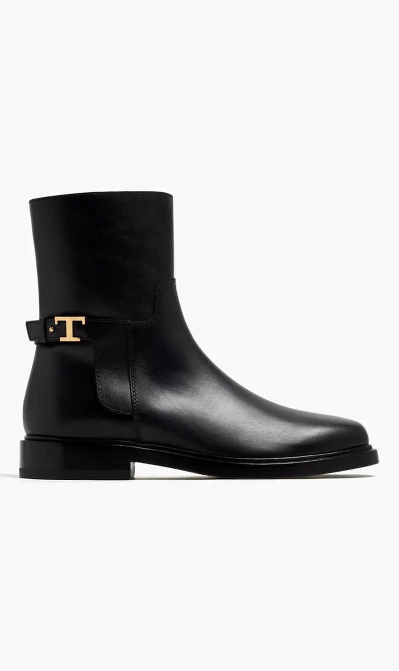 

Tod's Black Ankle Leather Boots for Women | The Deal Outlet