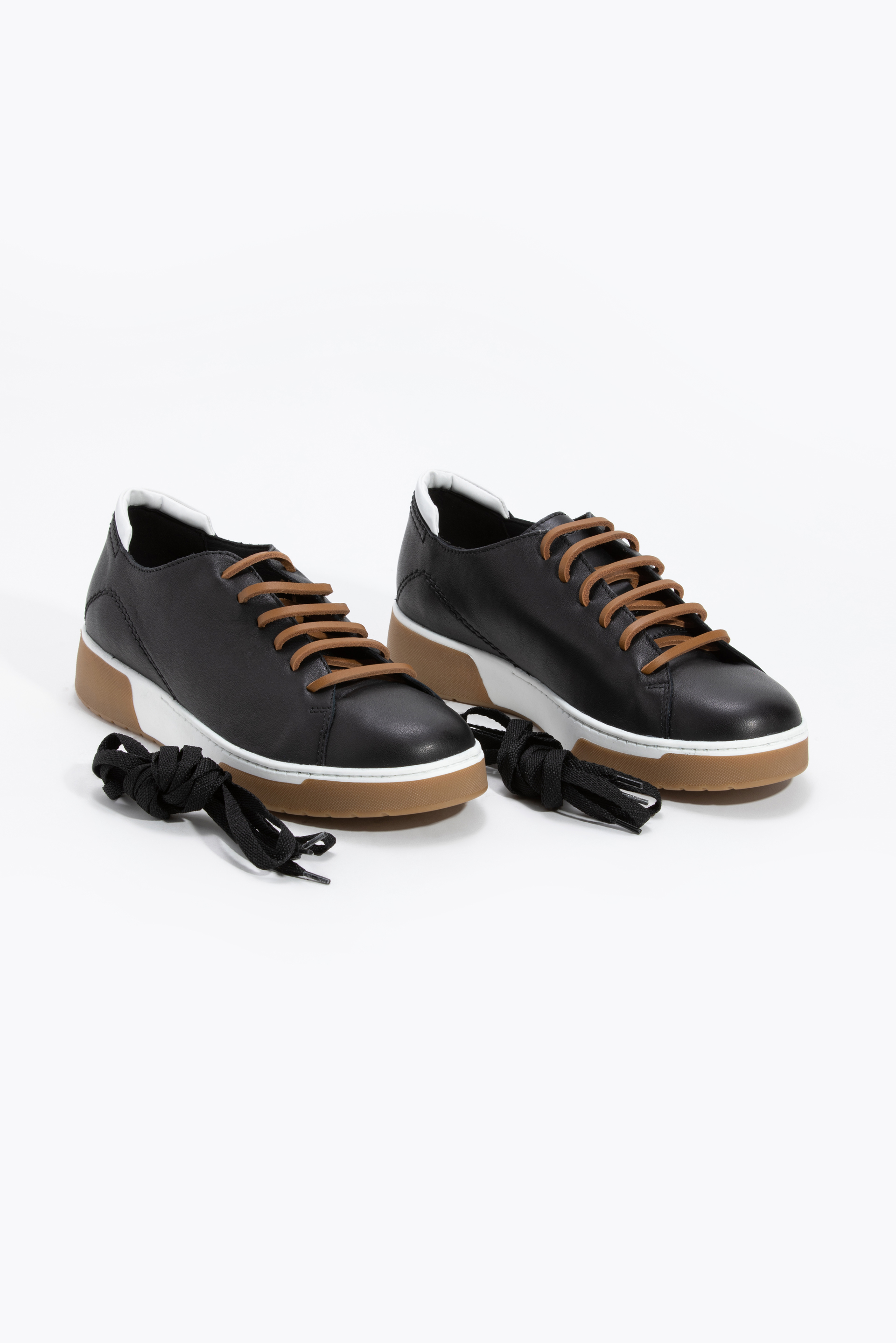 

GEOX Kapha A Leather Sneaker