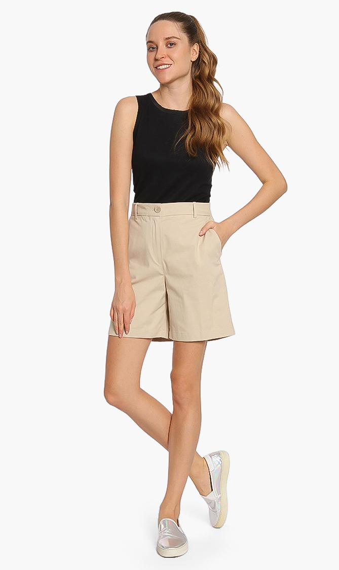 

Lacoste Chino Cut Stretch Gabardine Bermuda Shorts