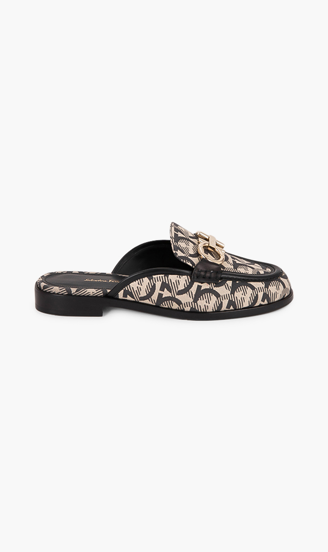 

Salvatore Ferragamo Viggio T Black Jaquard Gancini