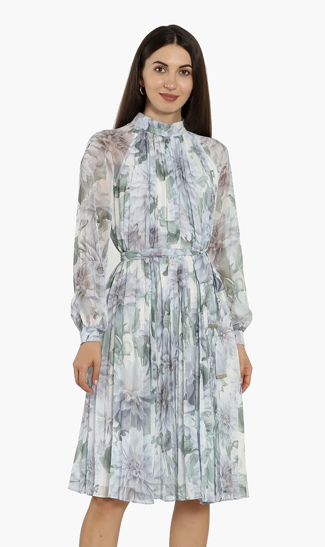 

Luuluu Clove Pleated Midi Dress