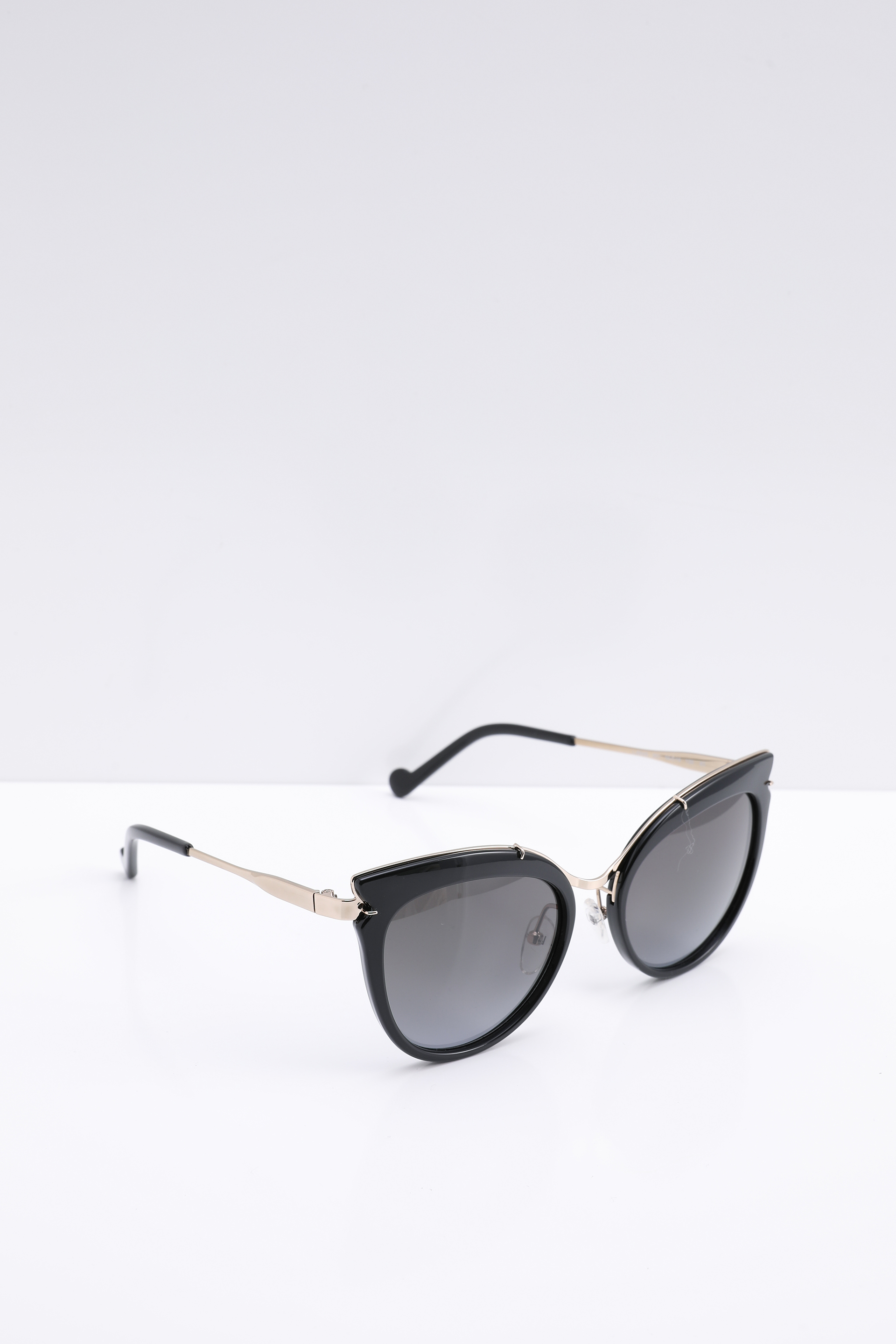 

Liu Jo Cat Eye Black Women's Sunglasses