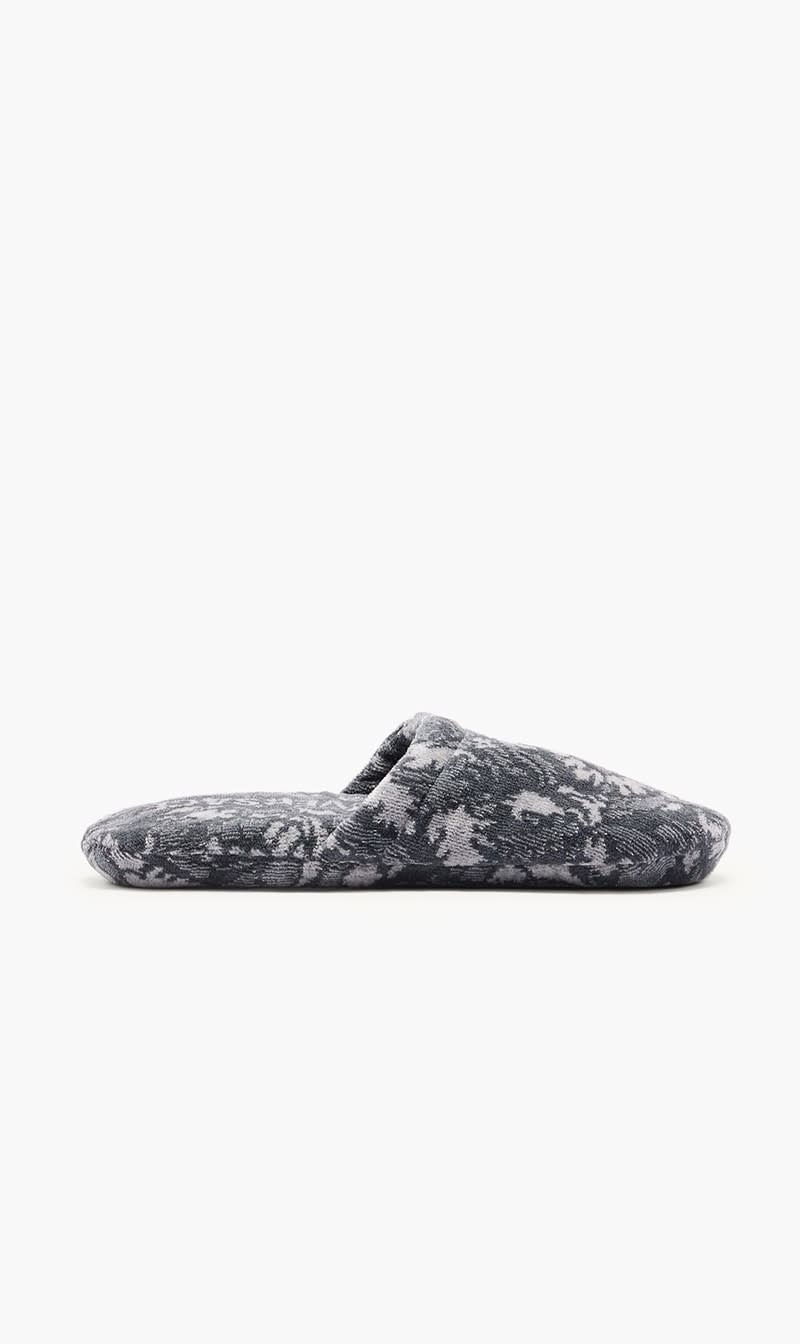 

Versace Black Bath Slippers Barocco Renaissance | The Deal Outlet