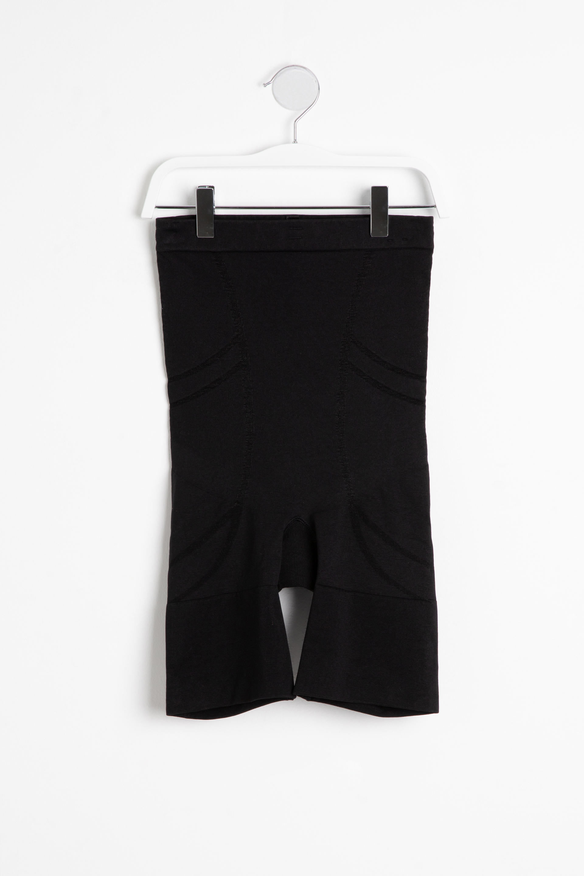 

High-waisted-mid-thigh Short