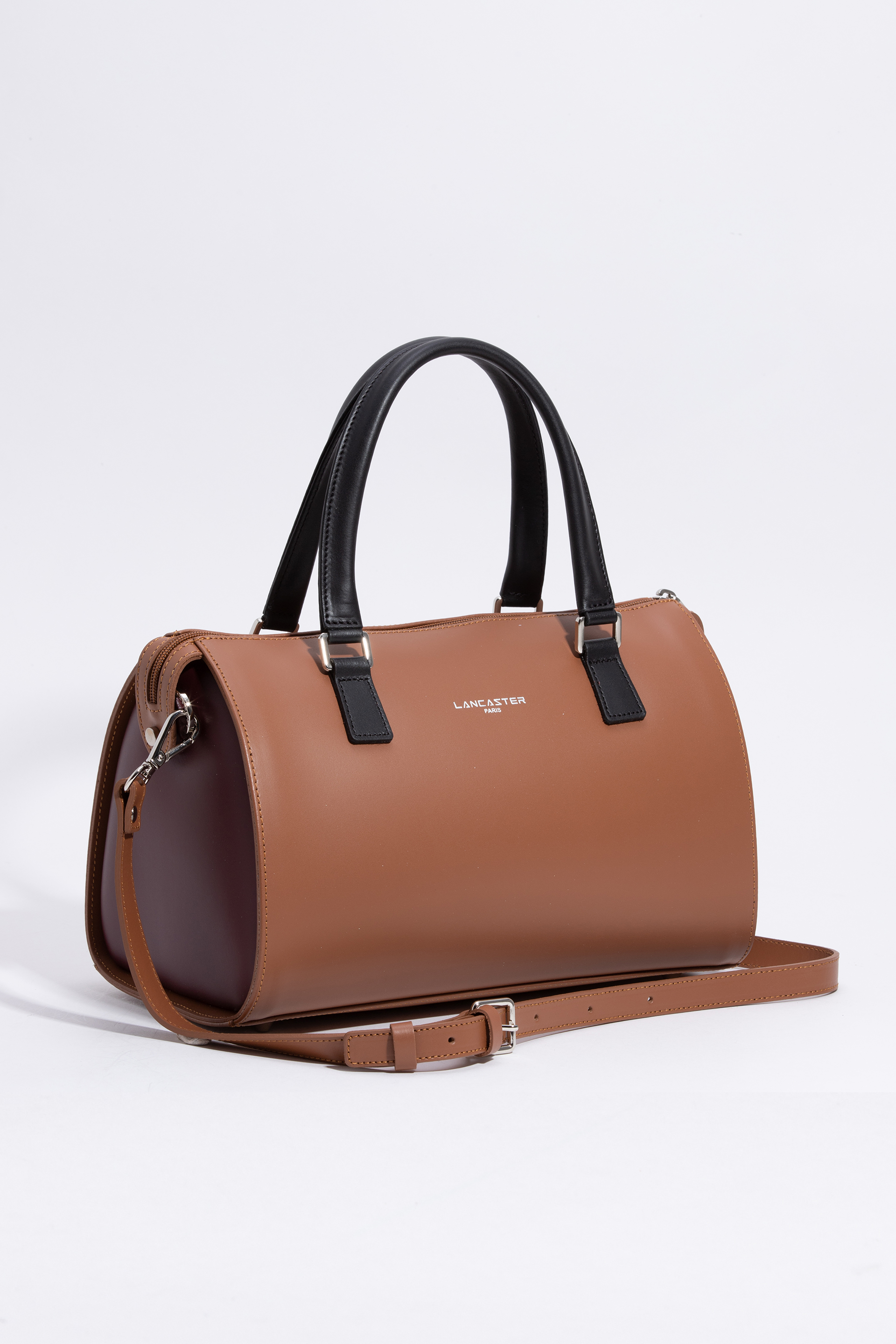 

Lancaster Small Camel Maroon Bowling Bag