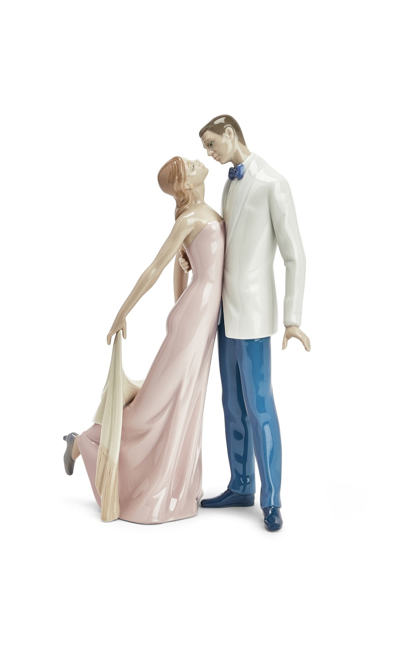 

Happy Anniversary Couple Figurine, Grey