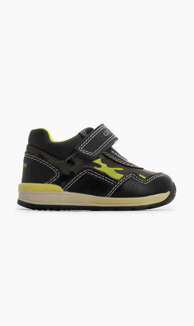 

Geox Rishon Leather Sneakers
