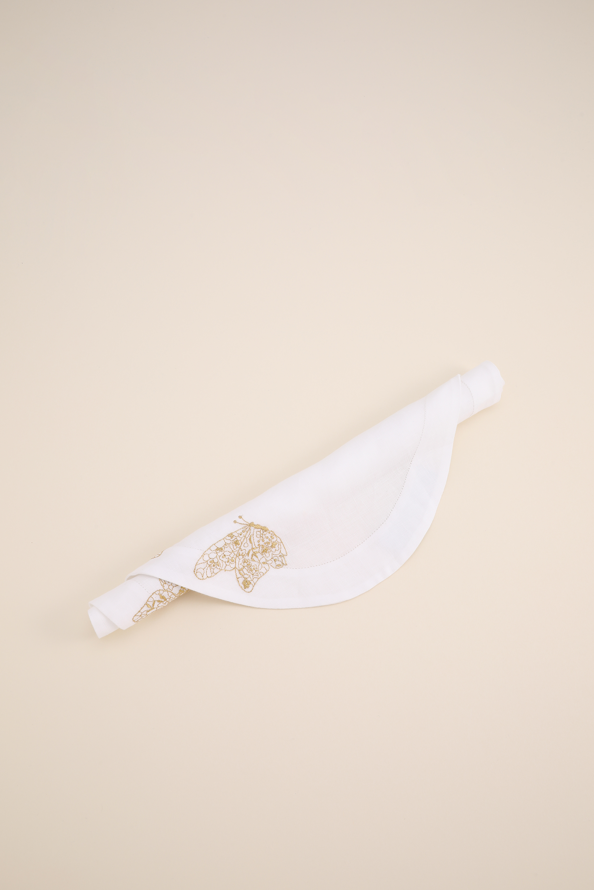 

Feuilles D'olivier Oval Placemat, White