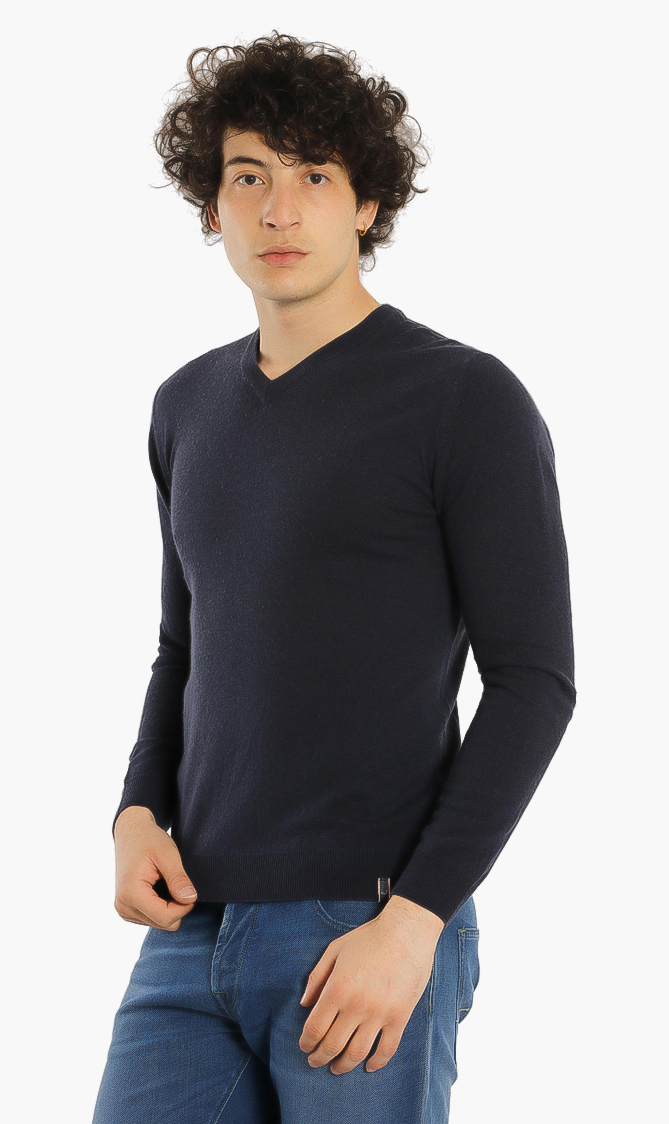 

Jacob Cohen Solid V-neck Pull Over