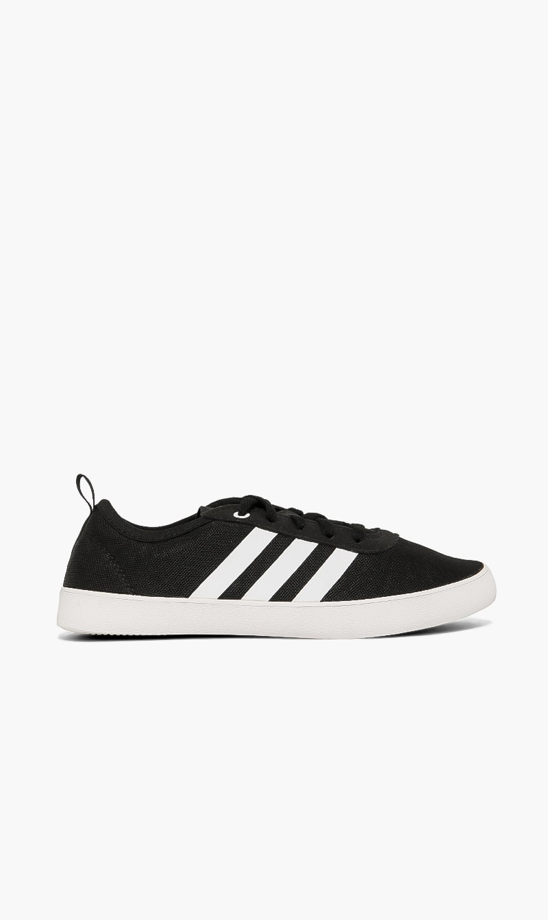 

Adidas Qt Vulc 2.0 Sneakers