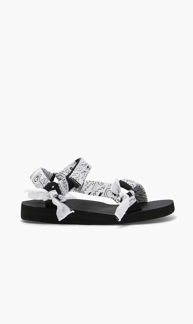 

Trekky Sandals, White
