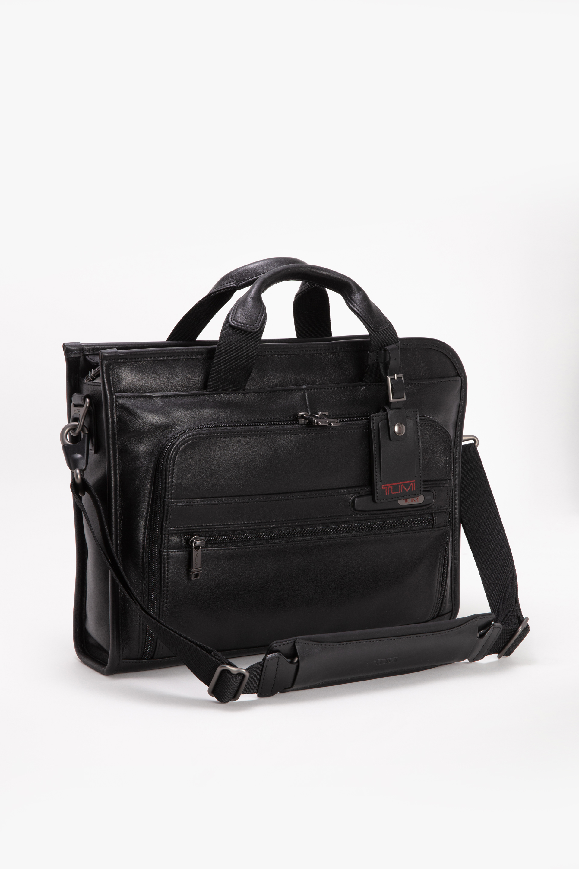 

Tumi Slim Deluxe Portfolio