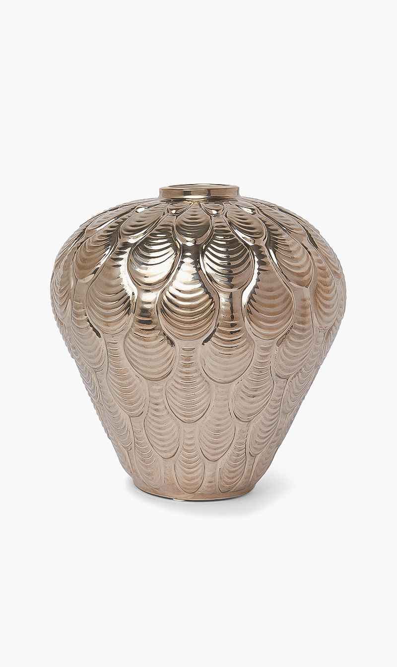 

Coquille Small Vase, Others