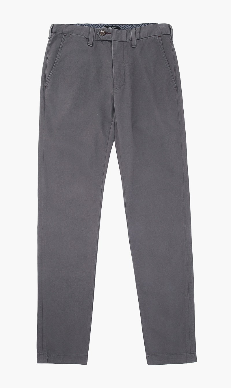

Slim Fit Chino
