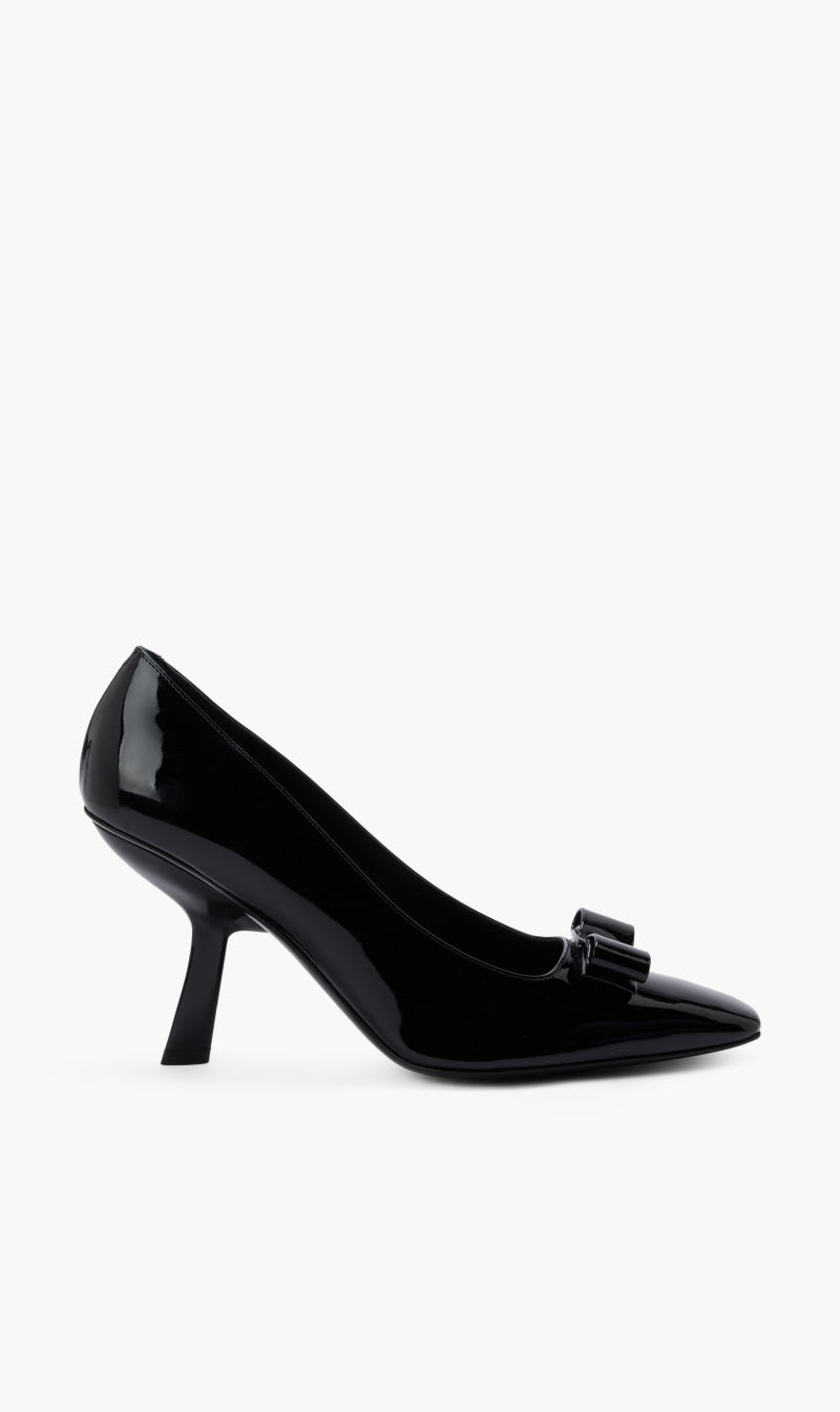 

Salvatore Ferragamo Black Anz 85 for Women | The Deal Outlet