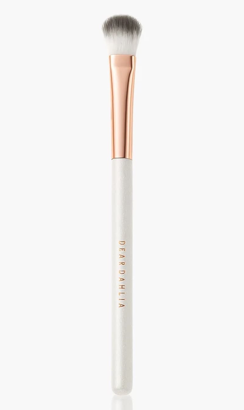 

Dear Dahlia Others Blooming Brush , 254 Shadow Brush Large for Women | The Deal Outlet