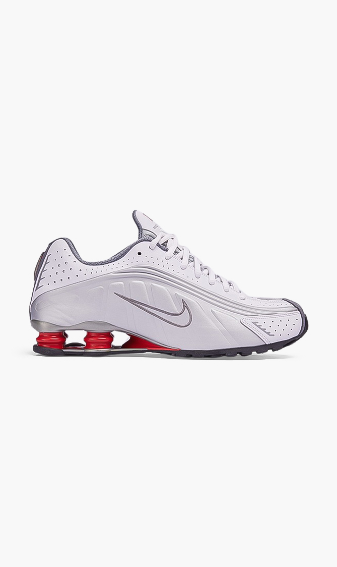 

Nike Shox R4 Sneakers