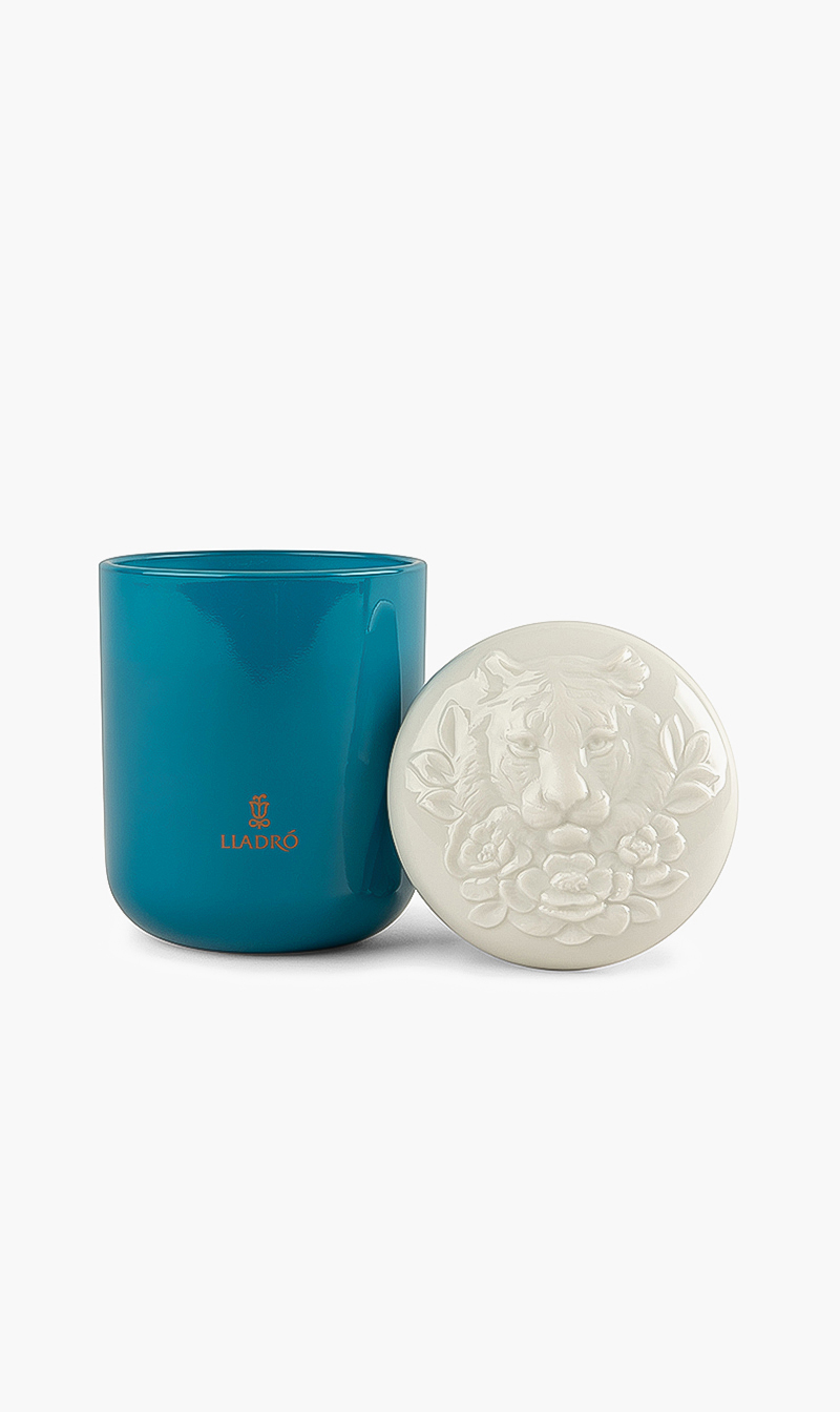 

Lladro Tiger Candle - Moonlight