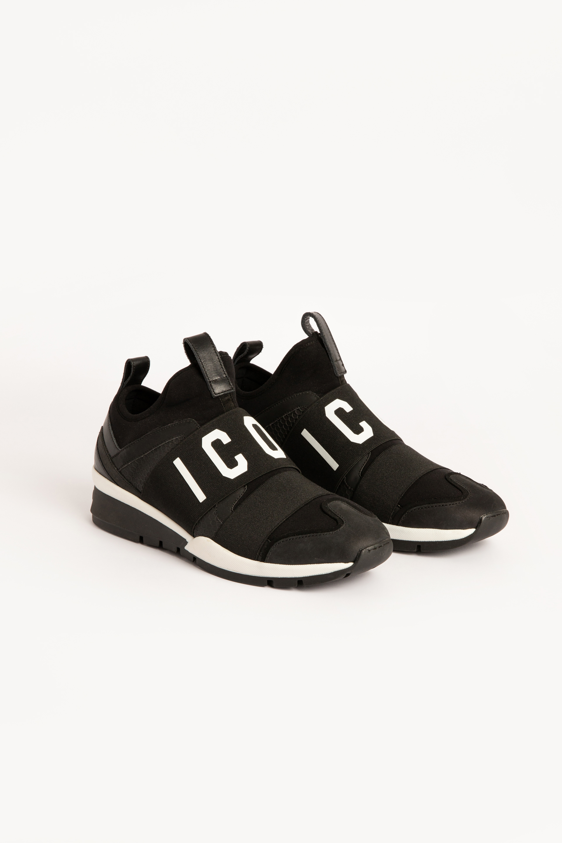 

Dsquared2 Icon Low Top Sneakers
