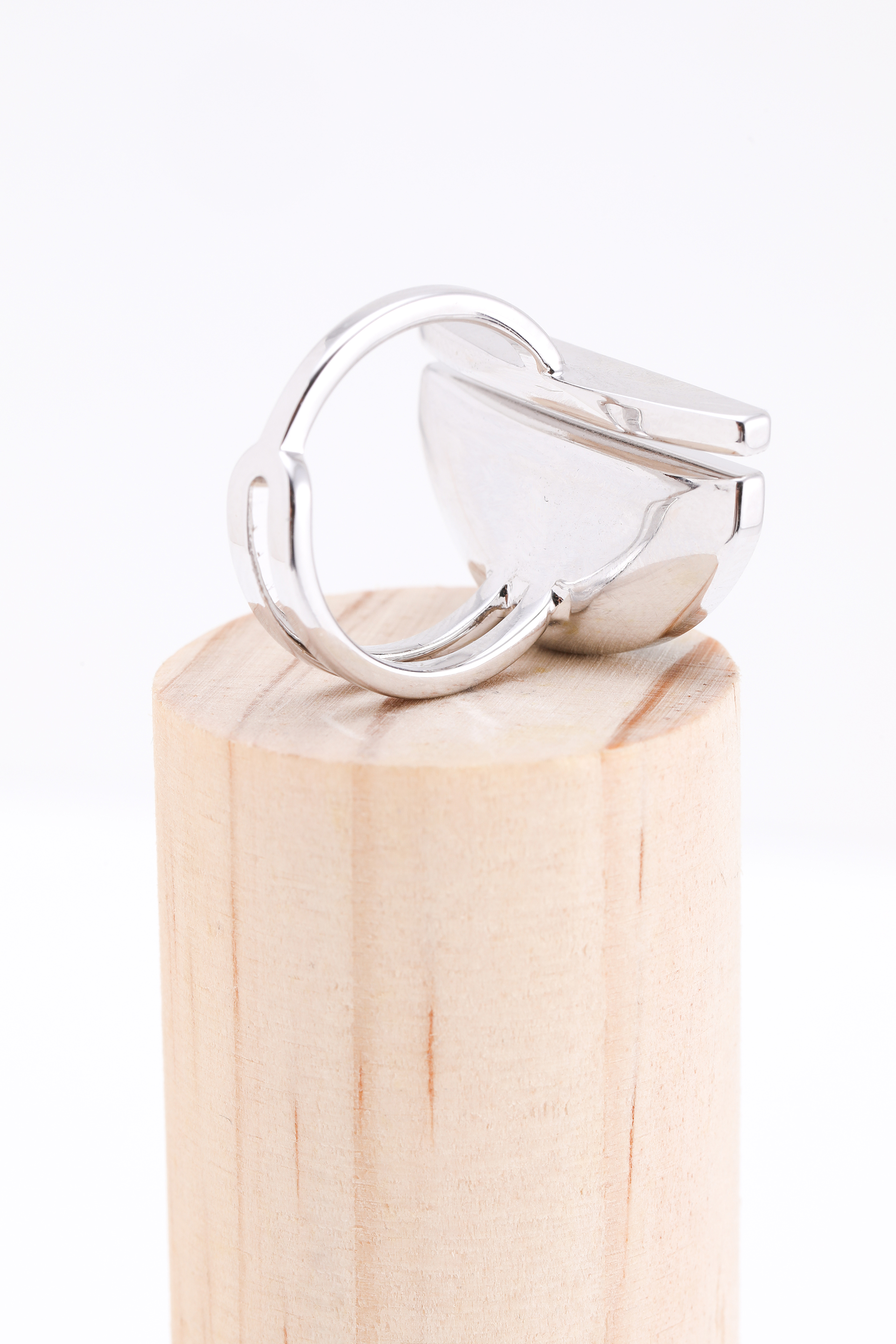 

SWAROVSKI "gray" Rose Gold Ring, 52mm