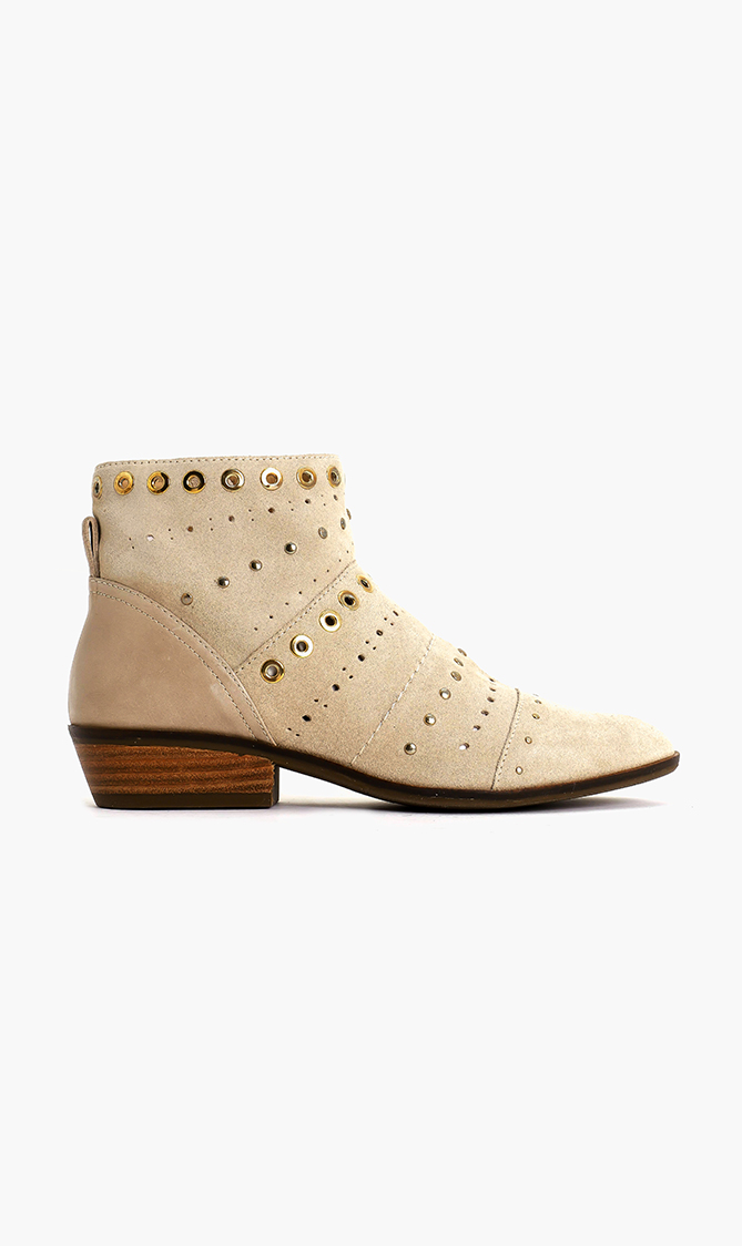 

Geox Kennity Sued Ankle Boots