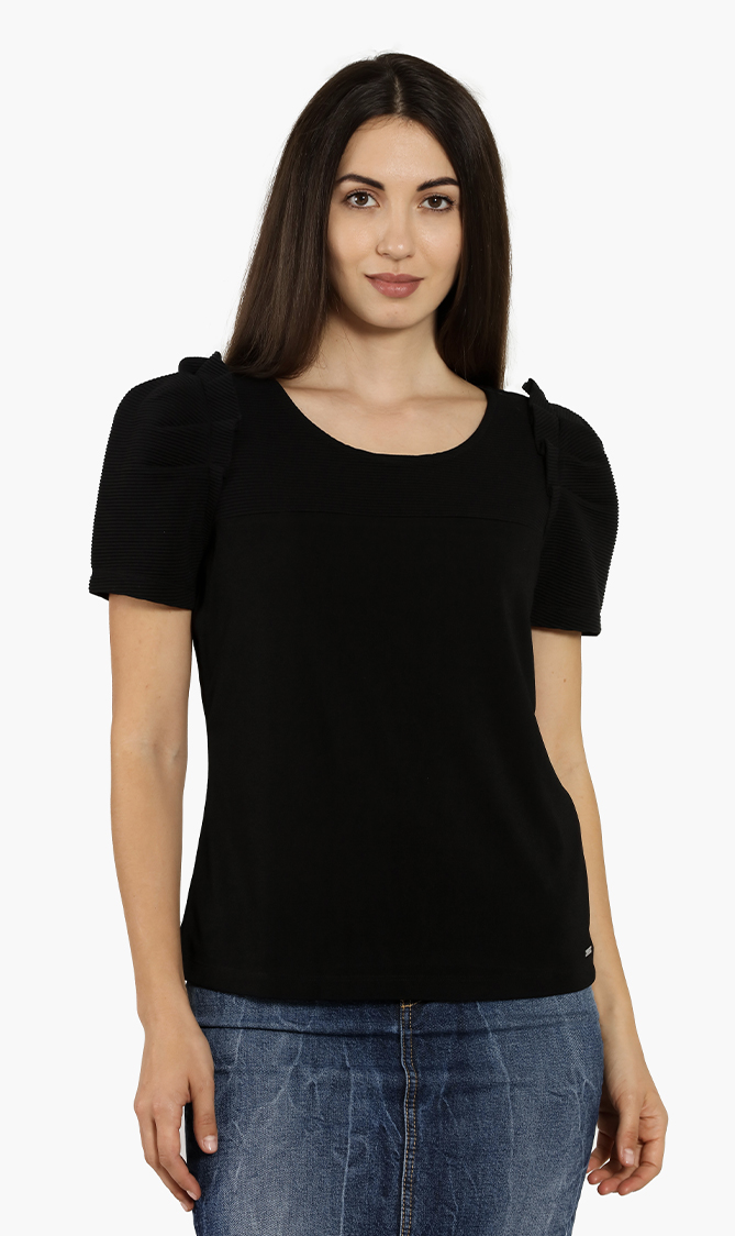 

Emporio Armani Ruffled Sleeves Top