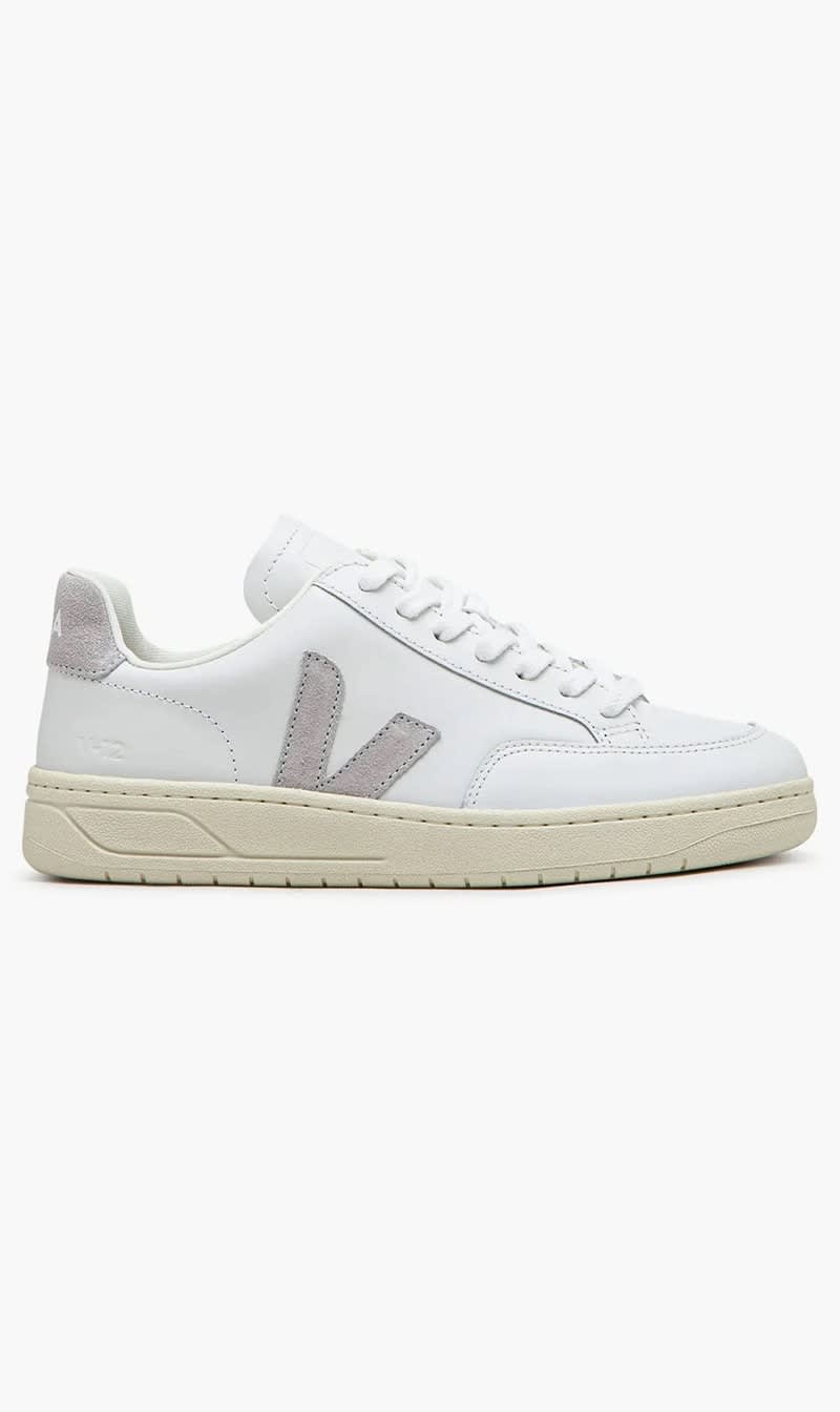 

Veja White V-12 for Women | The Deal Outlet