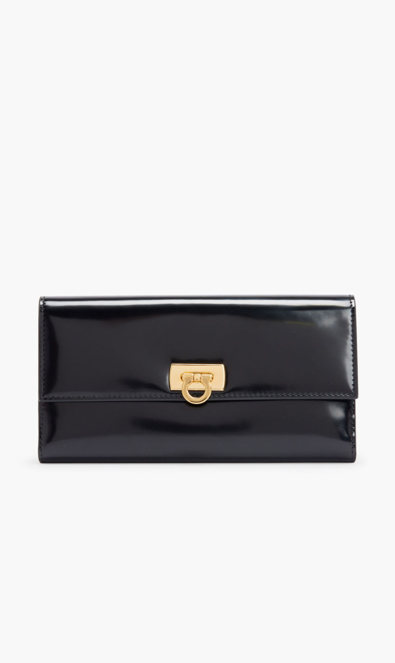 

Salvatore Ferragamo Black Continental Wallet for Women | The Deal Outlet