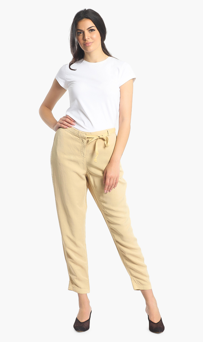

Jaqueline Solid Pants, Yellow