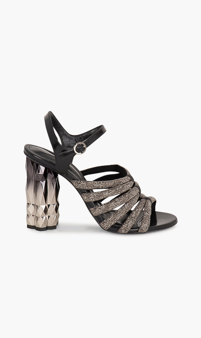

SALVATORE FERRAGAMO Amalia Sandals